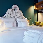 Me And Oberkassel, By Hyatt Hotel 4*
