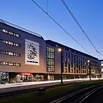 Hotel Me And Oberkassel, By Hyatt 4*