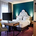 Hotel Me And Oberkassel, By Hyatt