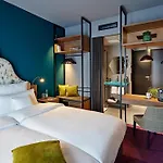 Me And Oberkassel, By Hyatt Hotel 4*