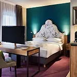 Me And Oberkassel, By Hyatt Dusseldorf