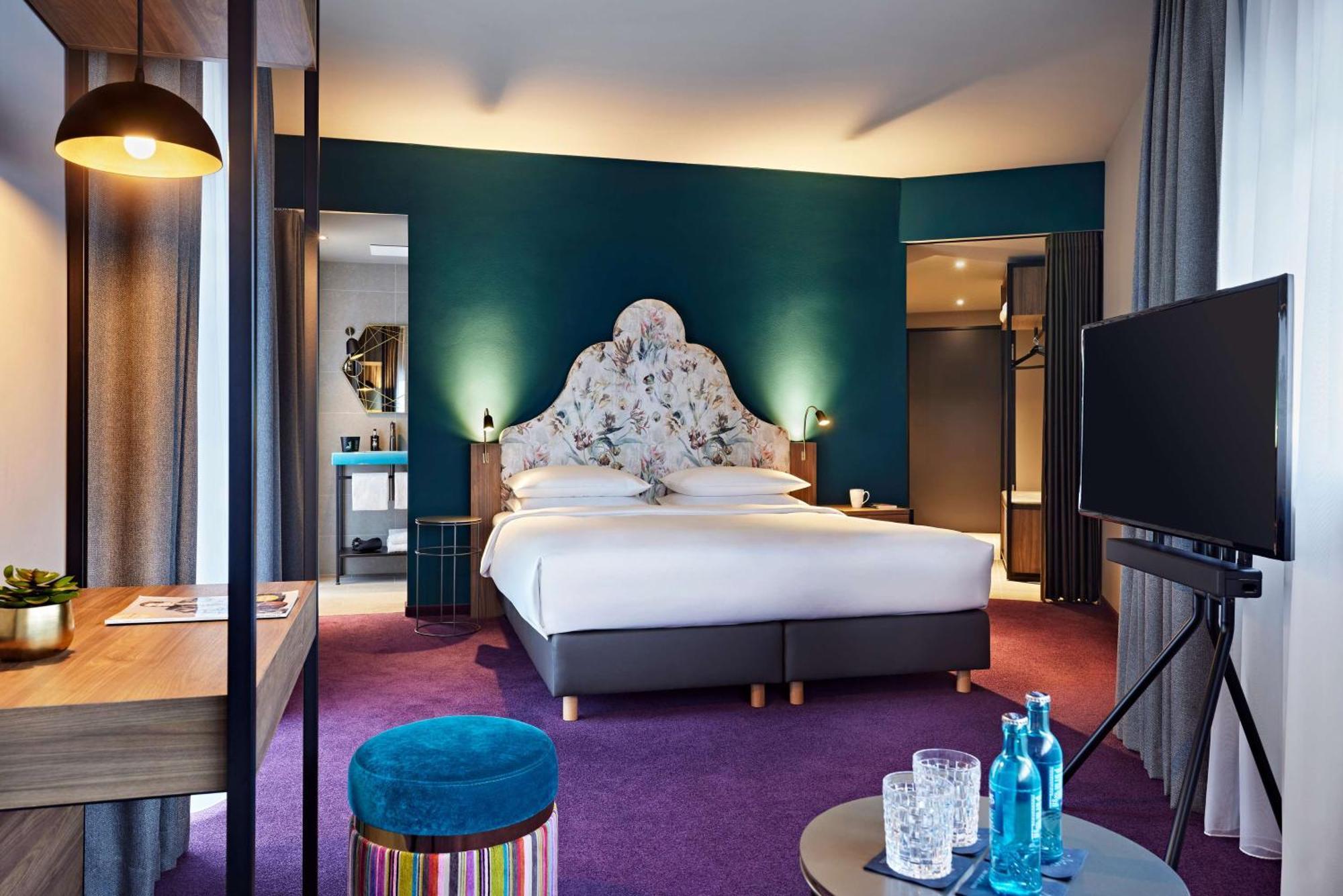 Hotel Me And Oberkassel, By Hyatt 4*