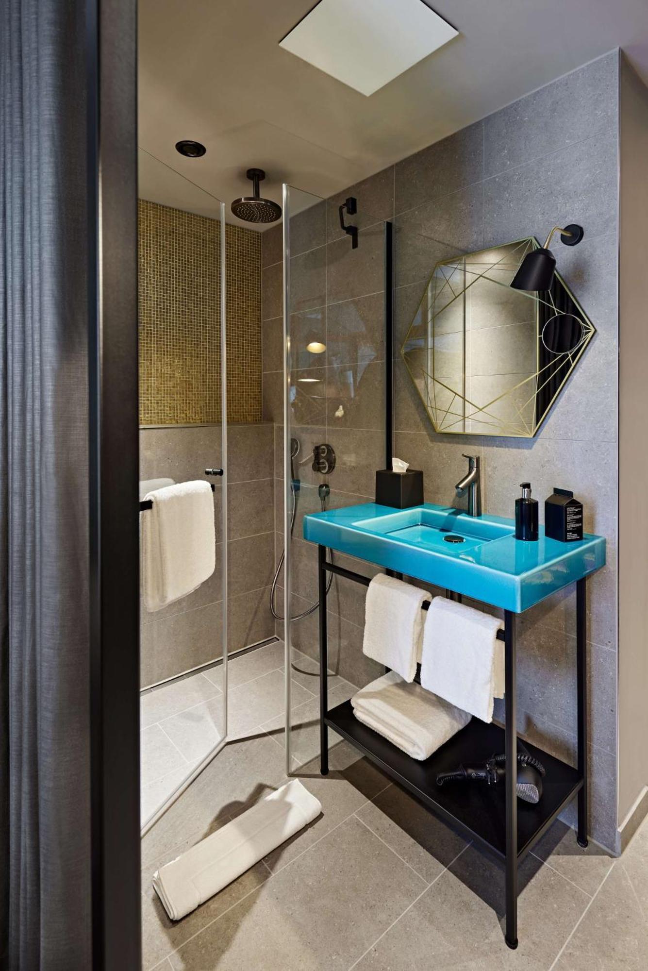 Hotel Me And Oberkassel, By Hyatt