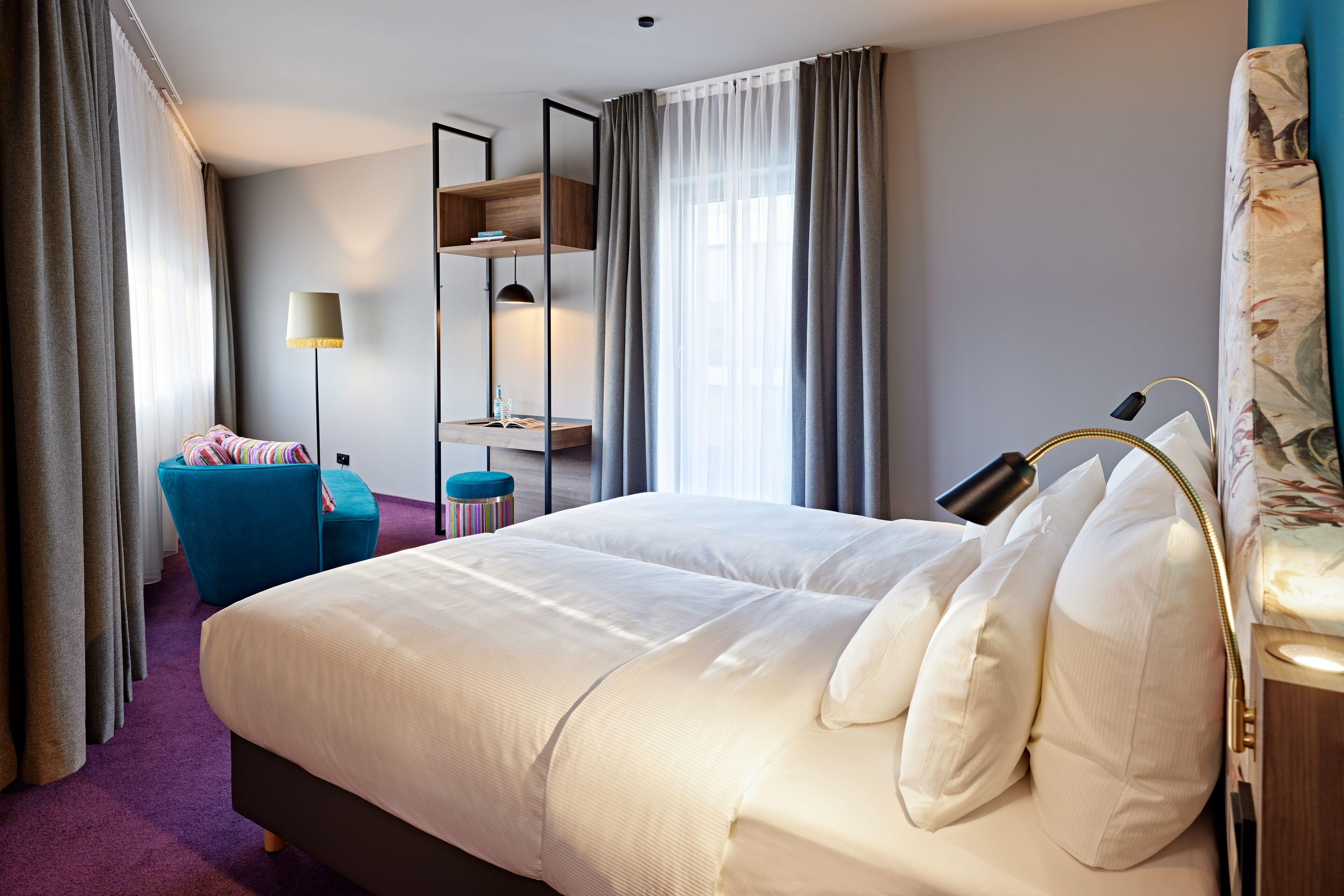 Me And Oberkassel, By Hyatt Hotel