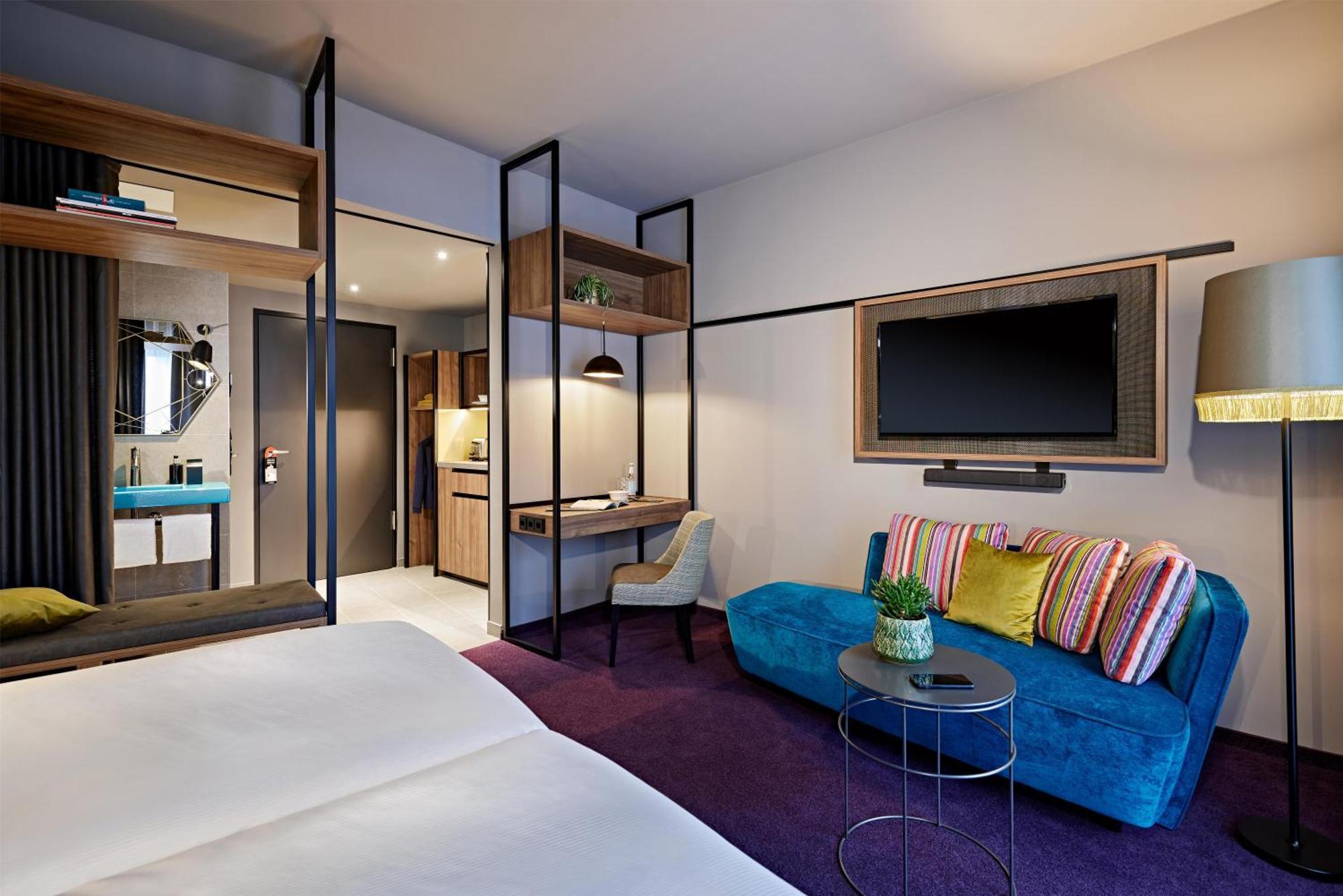 Hotel Me And Oberkassel, By Hyatt 4*