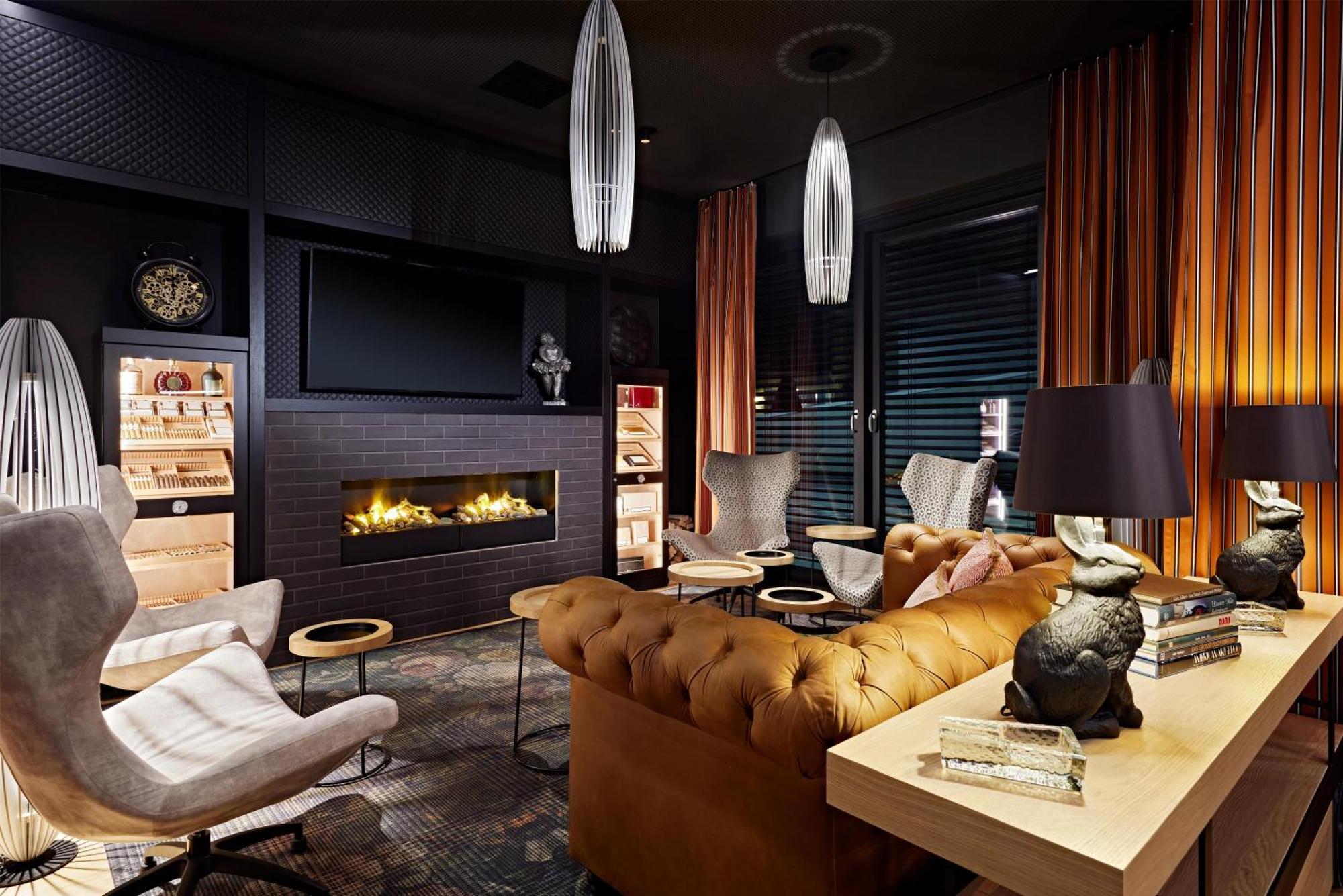 Hotel Me And Oberkassel, By Hyatt