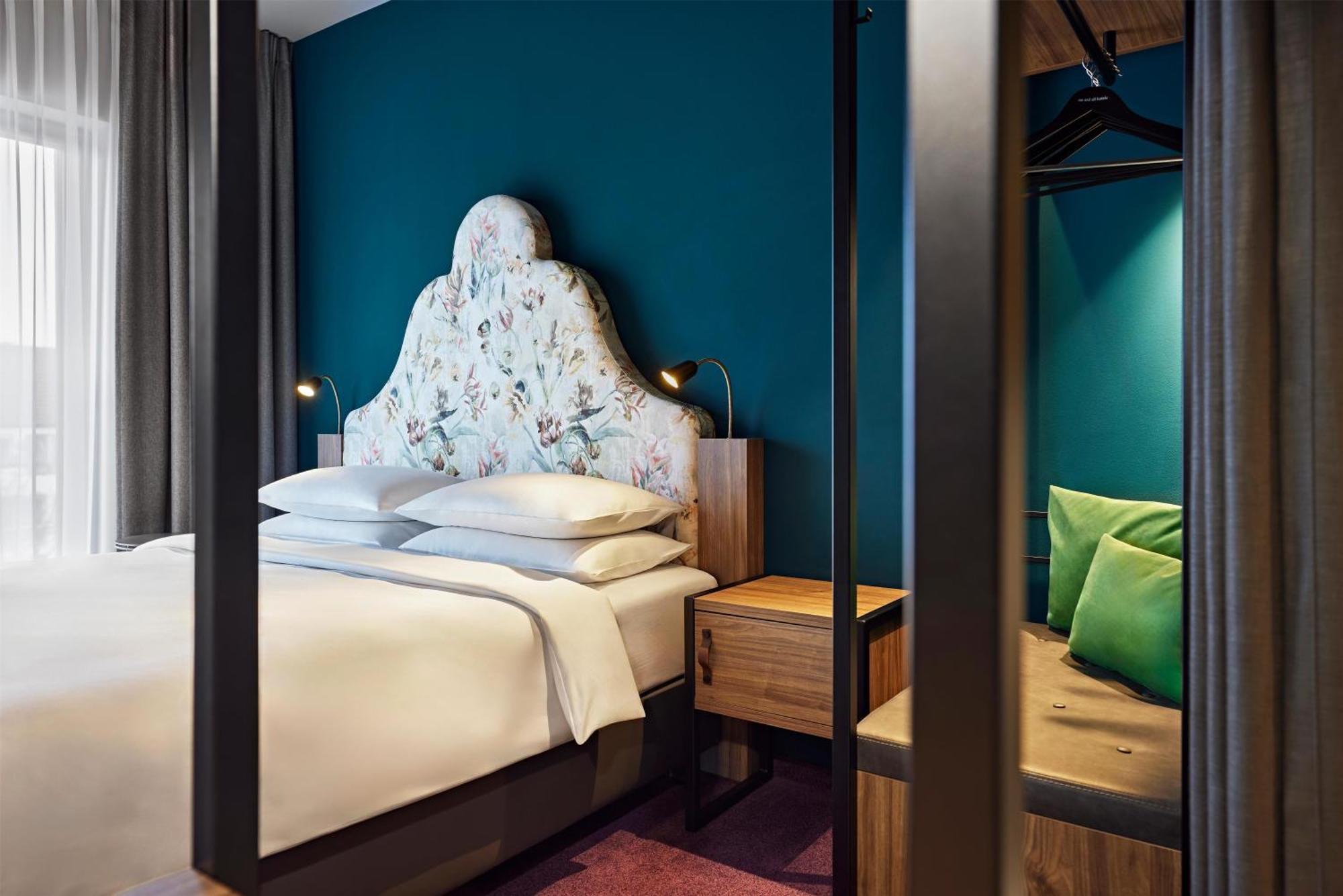 Me And Oberkassel, By Hyatt Hotel 4*