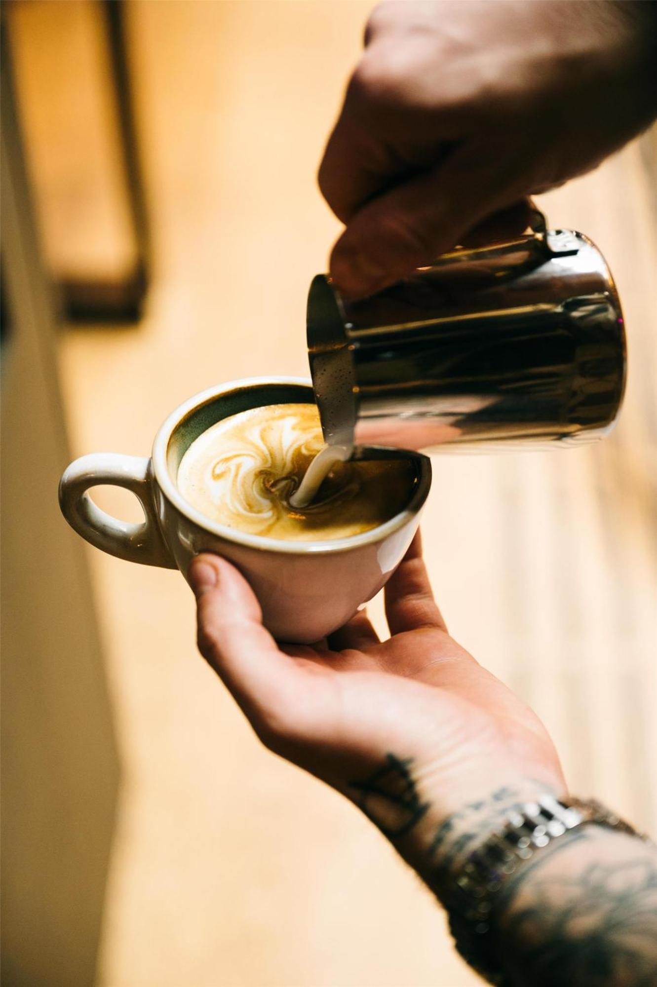 Me And Oberkassel, By Hyatt 4* Dusseldorf