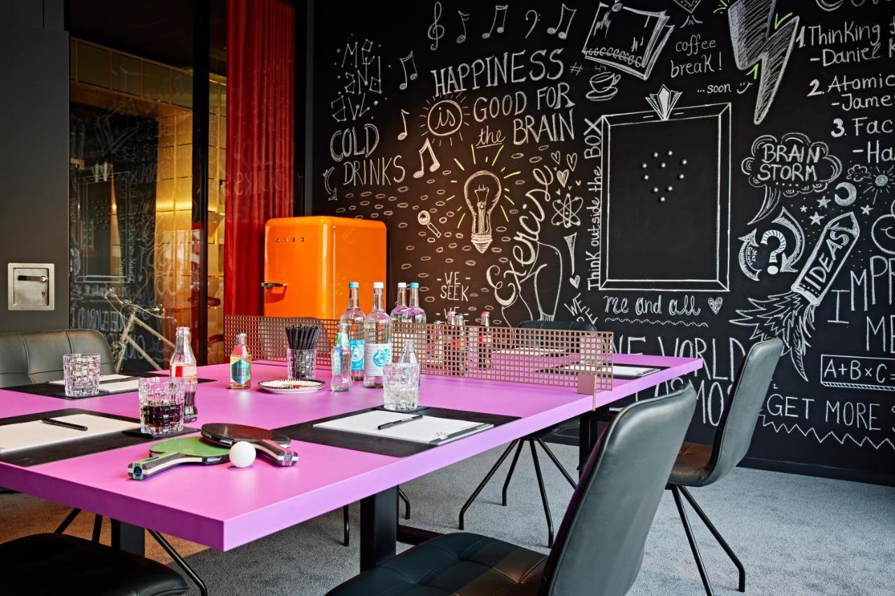 Me And Oberkassel, By Hyatt Hotel Dusseldorf