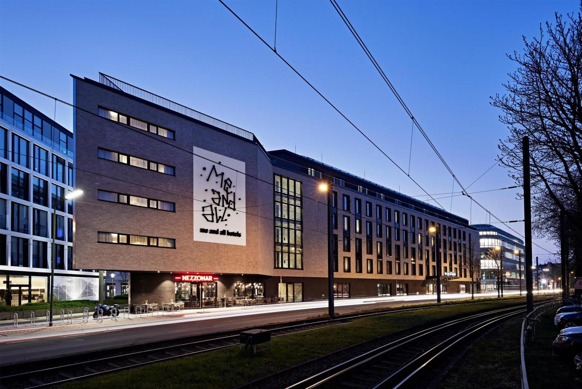 Hotel Me And Oberkassel, By Hyatt 4*